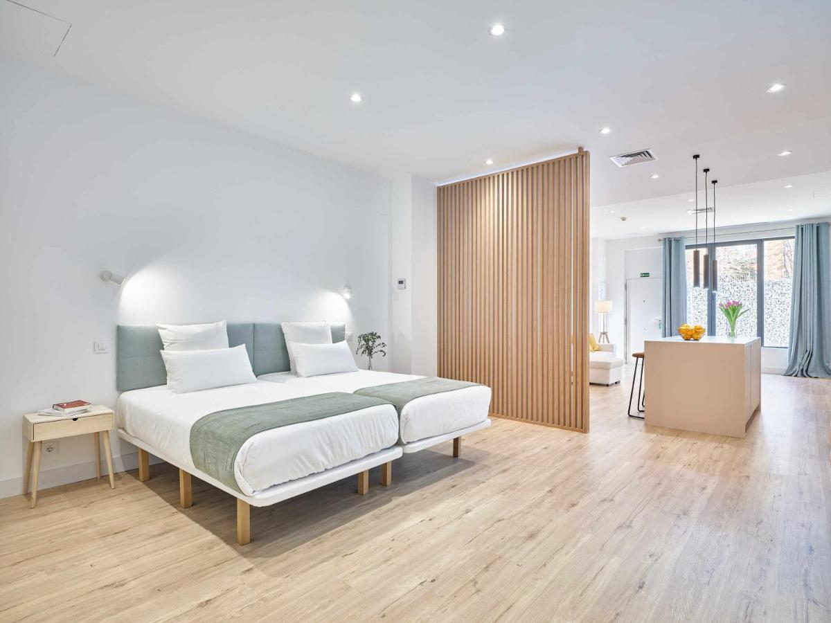 Paseo Suites Hotel Мадрид Экстерьер фото