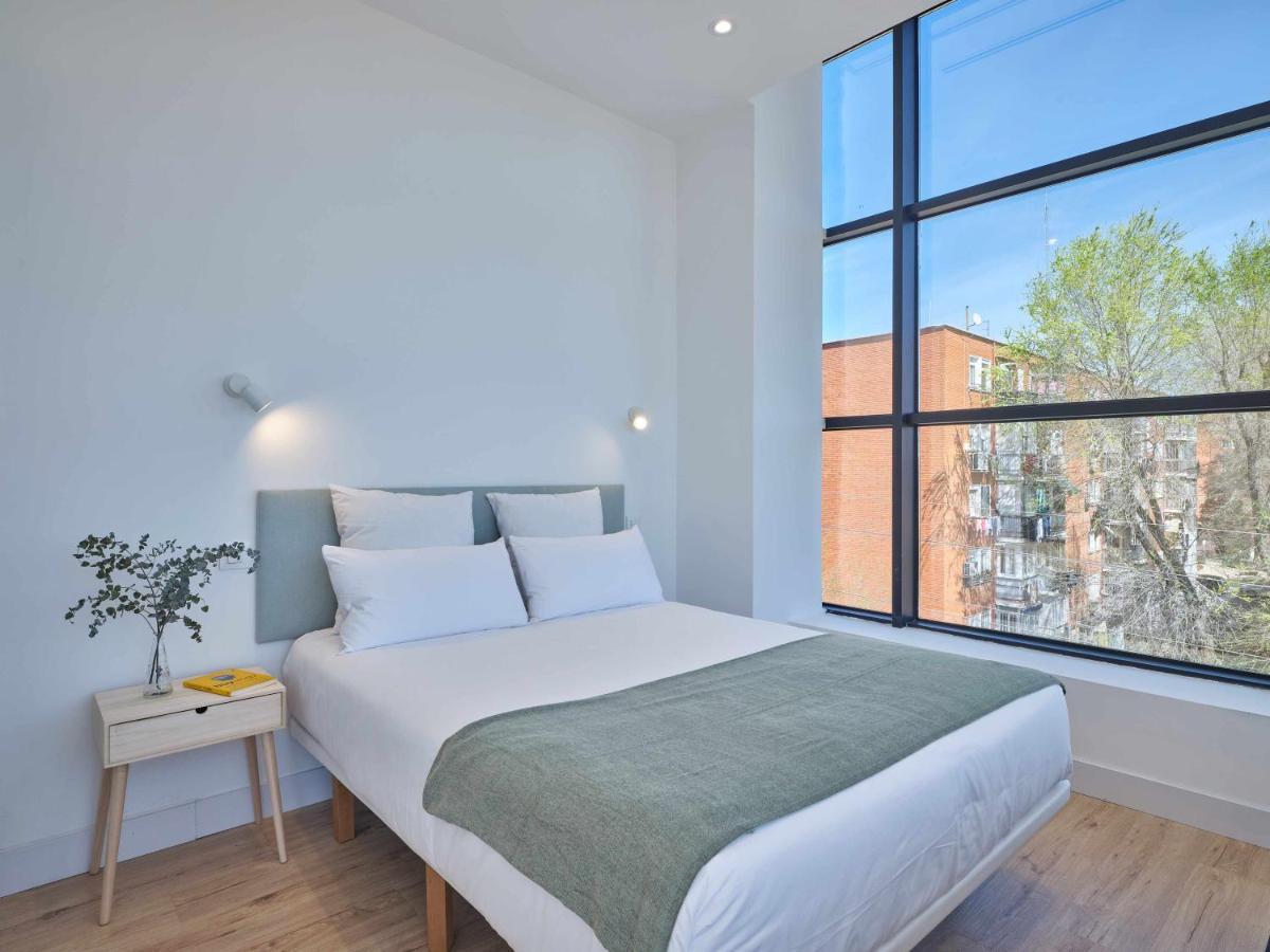 Paseo Suites Hotel Мадрид Экстерьер фото